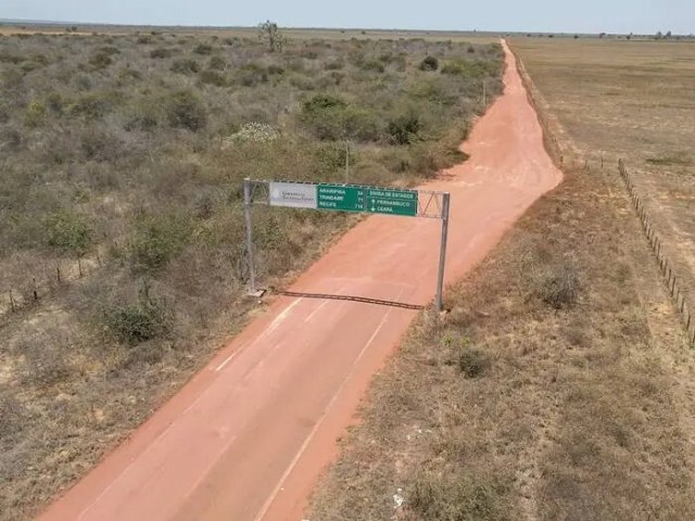 Governo Raquel Lyra iniciar terraplanagem da PE-700, no Araripe