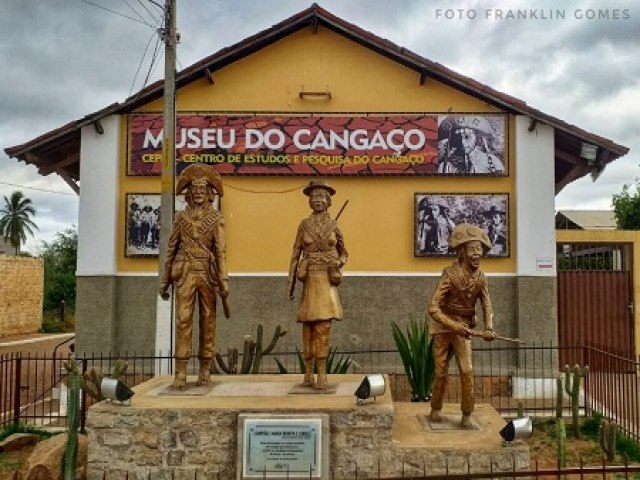 Prefeitura de Serra Talhada prope municipalizao do Museu do Cangao para evitar que o espao feche