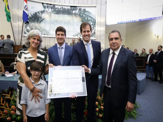 Assembleia Legislativa de Alagoas concede ttulo de cidado alagoano a Eduardo Campos