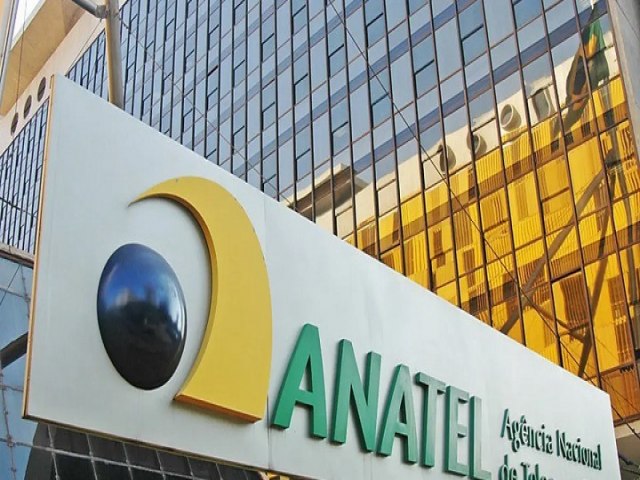 Cliente que no pagar fatura do celular ter internet cortada em 20 dias, autoriza Anatel