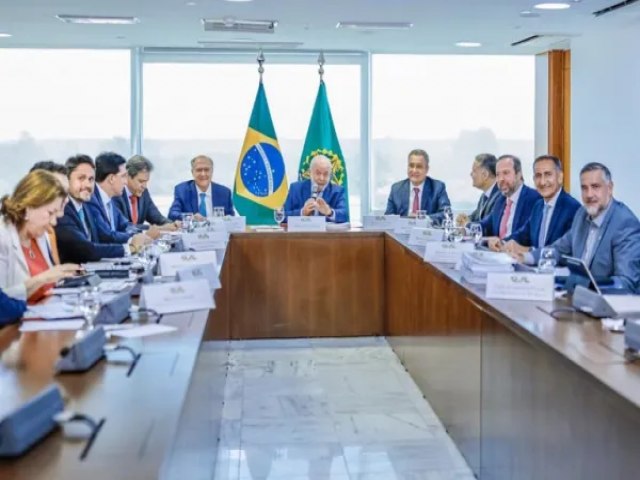 Obras de infraestrutura vo impulsionar a oferta de empregos no pas, diz Lula