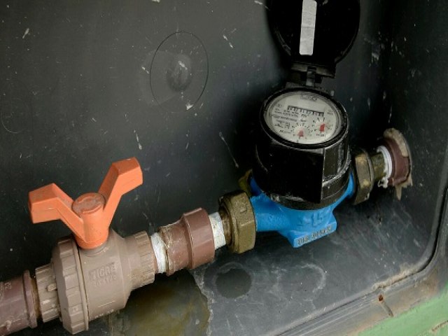 Lei que obriga Companhia de Água e Esgoto a instalar eliminador de ar em hidrômetros é sancionada em Juazeiro do Norte (CE)