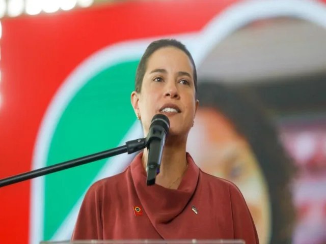 Pesquisa coloca Raquel Lyra como 2º governadora mais popular no ambiente digital 