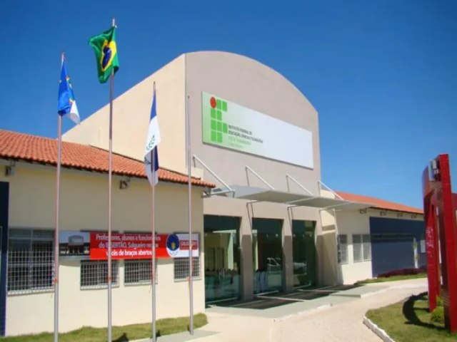IFSertoPE abre duas turmas de curso de Atendimento ao Pblico em Salgueiro
