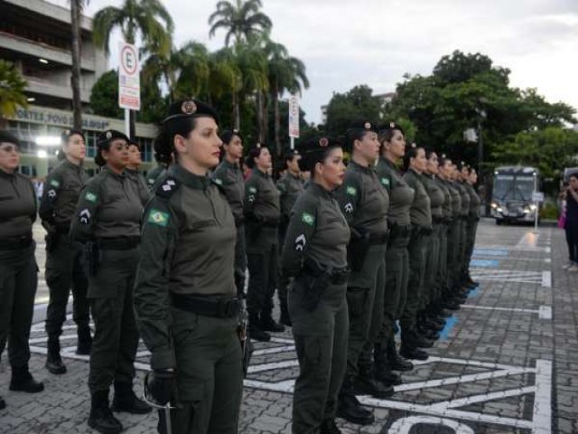 Lista com candidatos aprovados em concurso da Polcia Militar do Cear  publicada