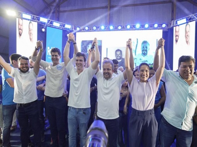 Pr-candidato  Prefeitura de Salgueiro, Fabinho rene no palanque da conveno trs lideranas que concorreram ao Governo do Estado em 2022, incluindo a vencedora
