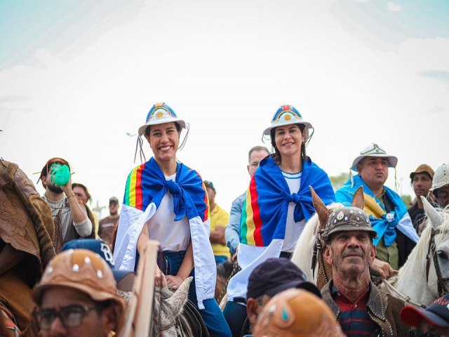 Em Serrita,  governadora Raquel Lyra participa da 54 Missa do Vaqueiro