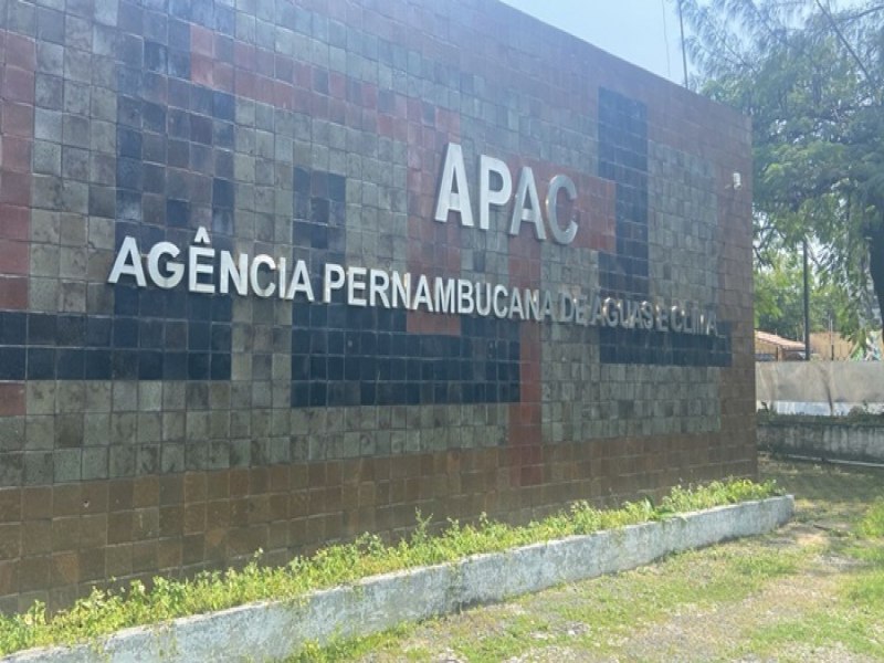 Estado lana seleo pblica para contratao temporria de profissionais de nvel superior para Apac