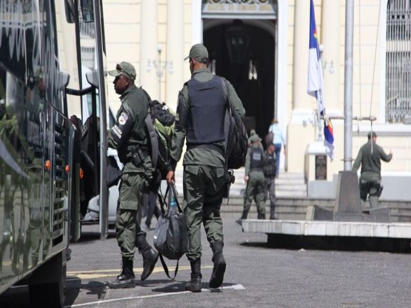 Eleies 2024: 7.986 policiais militares viajam ao interior de Pernambuco para cuidar da segurana