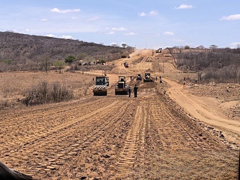 Pernambuco j tem obras em andamento um dia aps lanamento do PE na Estrada