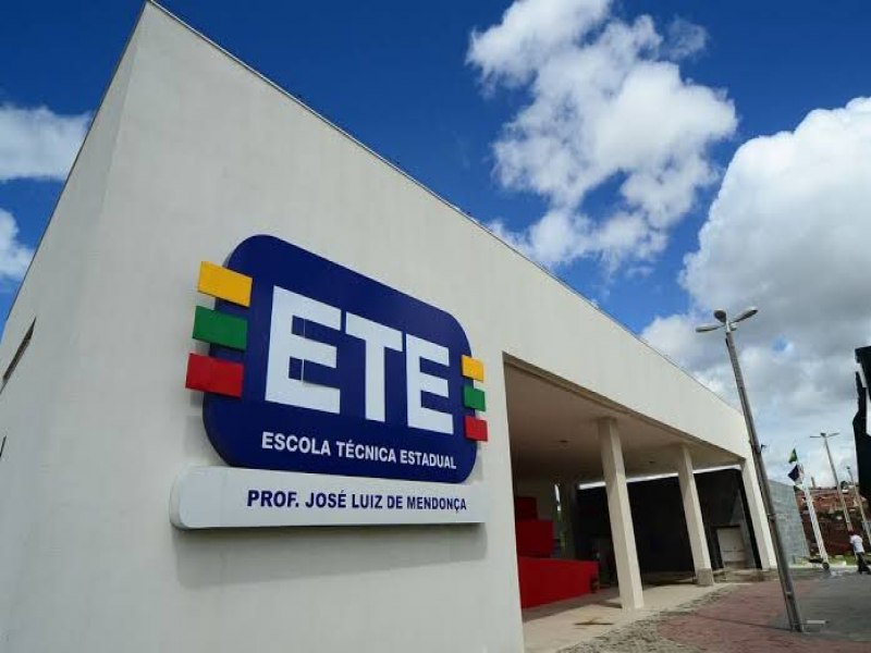 Prefeito eleito de Salgueiro anuncia Escola Tcnica Estadual