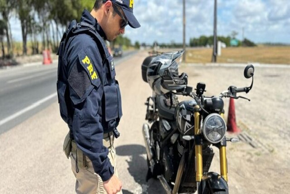 PRF lan�a Opera��o Tiradentes com foco na fiscaliza��o de motocicletas em Pernambuco