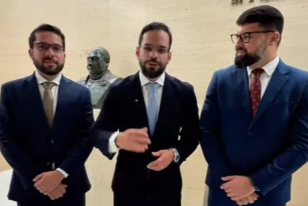 Advogados de Salgueiro s�o autores da a��o que determina piso para professores tempor�rios