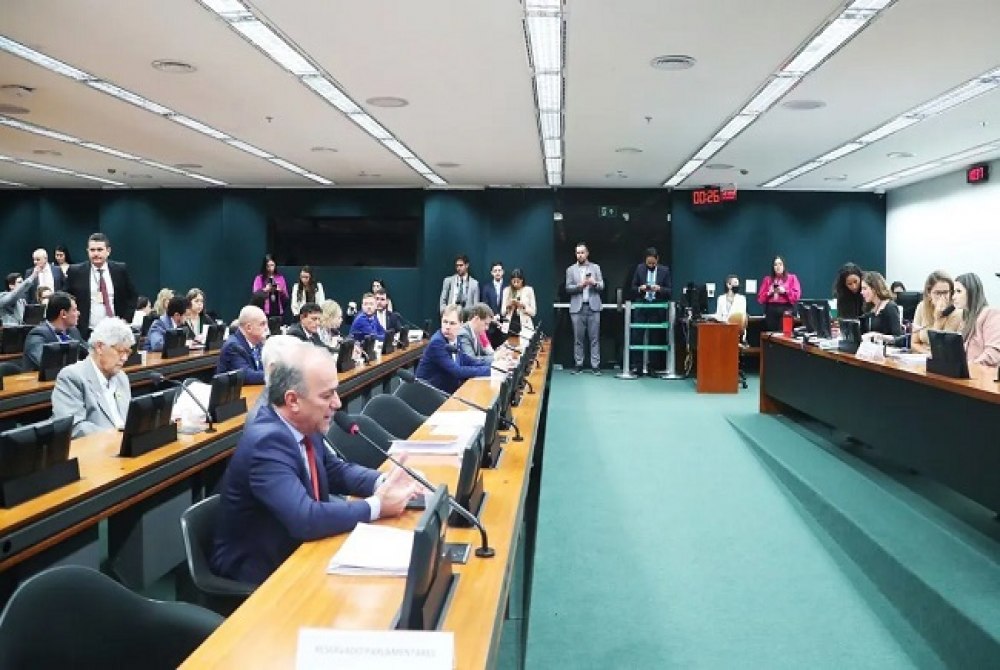 PEC do fim da escala 6x1 ter� momento decisivo nesta semana