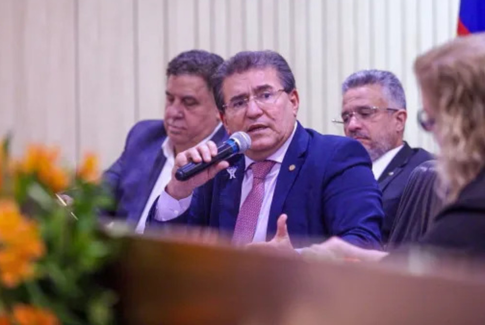 Duque refor�a urg�ncia do Canal do Sert�o em audi�ncia p�blica na Alepe