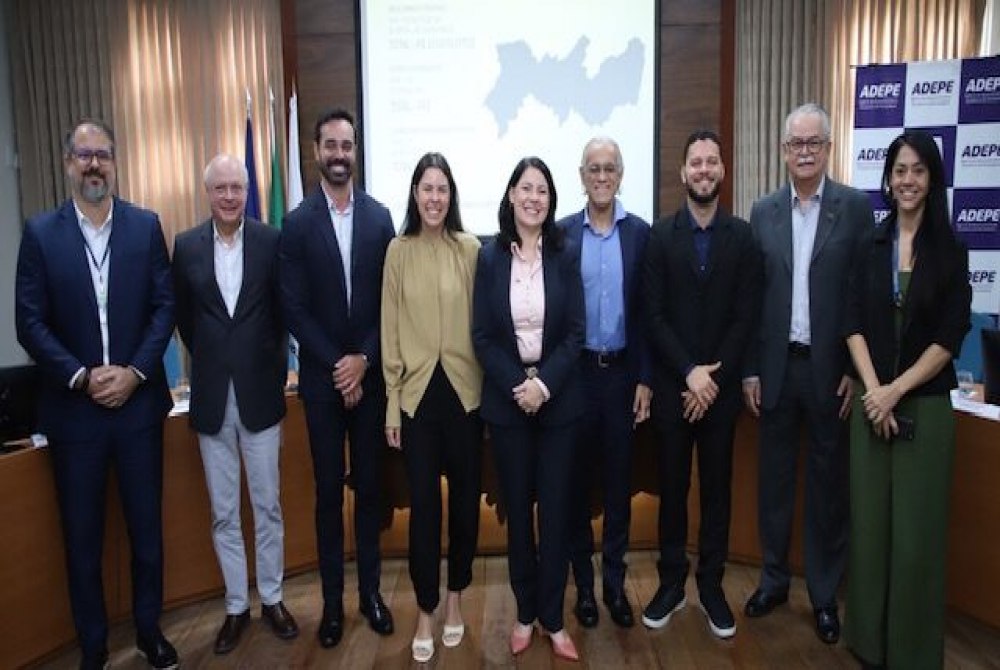 Governo de Pernambuco anuncia R$ 323 milh�es em investimentos com foco no Interior do Estado