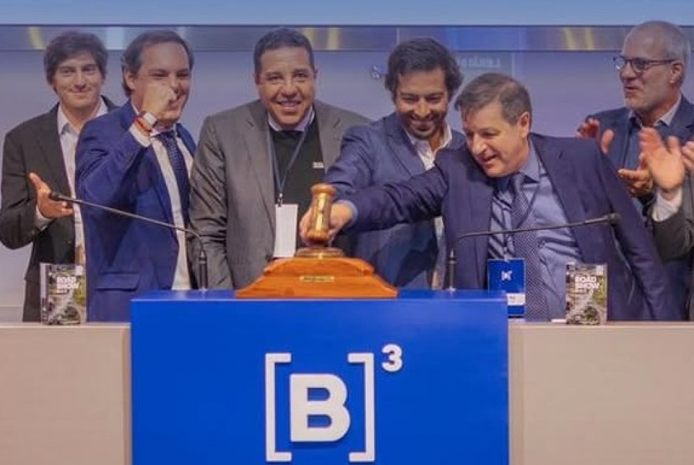 Cons�rcio da Odebrecht e outras duas companhias vence leil�o de privatiza��o da BR-116, com ped�gio entre Salgueiro e o Trevo de Ib�