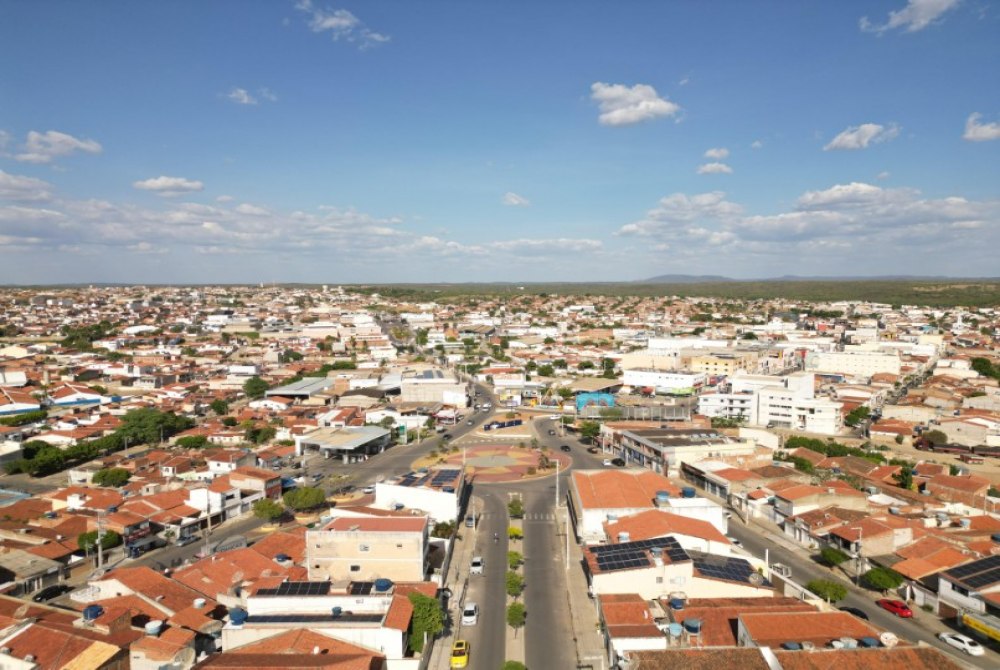 Salgueiro registra saldo positivo no mercado de trabalho pelo quarto m�s consecutivo em 2026