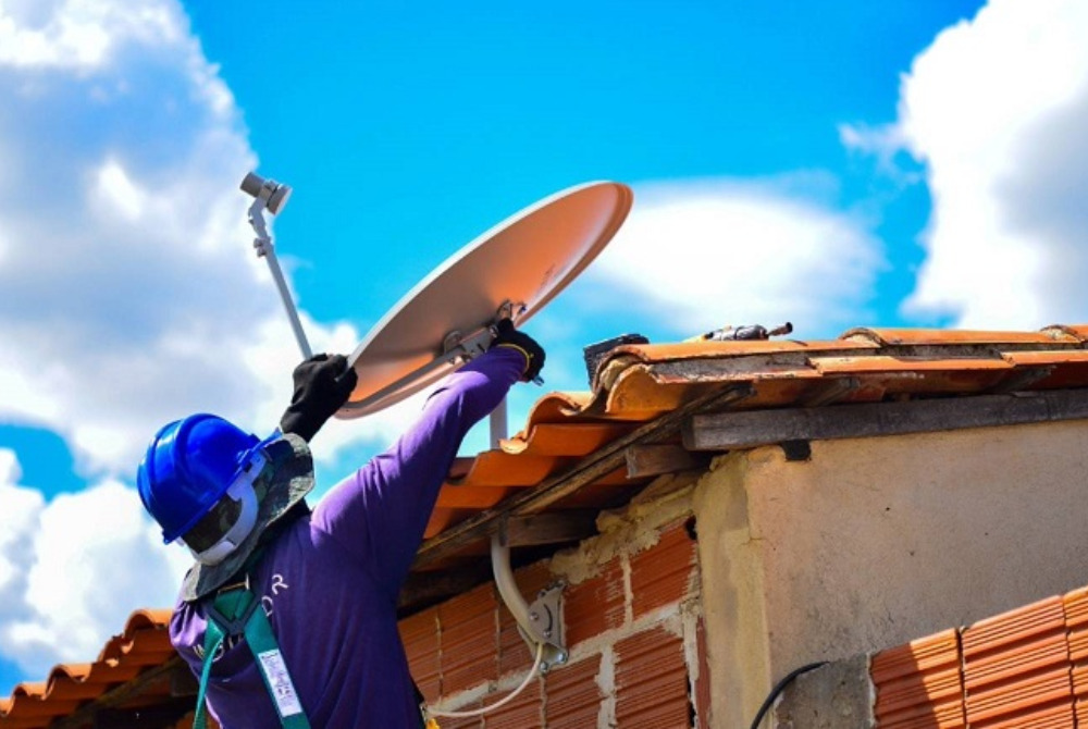 �ltimos dias: mais de 200 mil fam�lias t�m at� o dia 13 de junho para solicitar novas antenas parab�licas digitais gratuitas