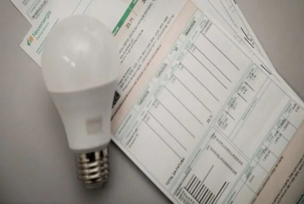 Conta de luz permanece com bandeira amarela, decide Aneel