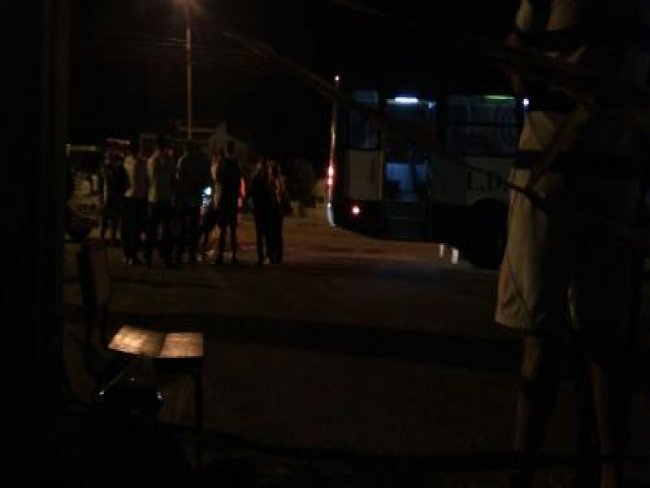Assaltantes armados fazem arrastão em ônibus no Centro de Picos