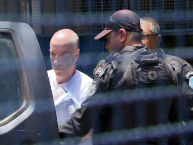 Preso desde ontem, Eike Batista depõe à tarde na Polícia Federal
