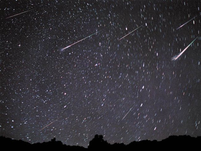 Piauienses poderão ver com mais facilidade chuva de meteoros no fim de semana