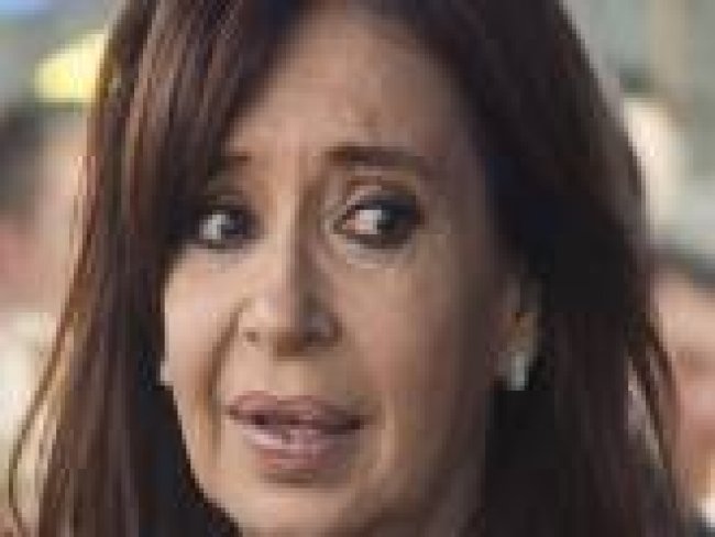 Juiz pede prisão de Cristina Kirchner sob acusação de acobertar terroristas