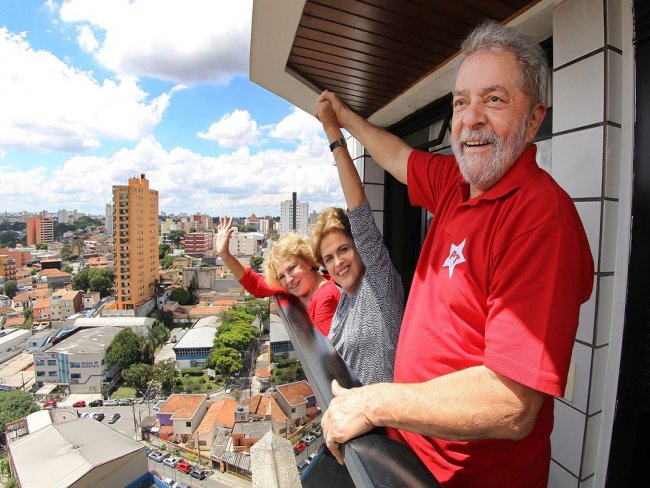 Moro diz que recibos de aluguéis de Lula 'não são materialmente falsos'