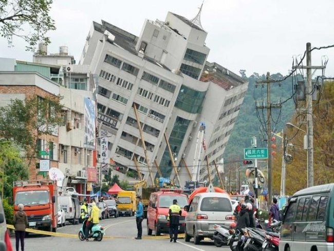 Terremoto atinge Taiwan e 5 pessoas morrem; dezenas estão sumidos