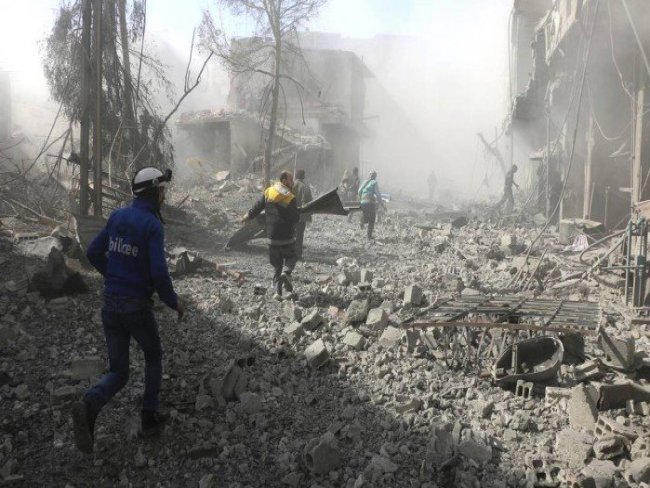 Ataques a reduto rebelde na Síria mataram 250 em 48 h, diz observatório