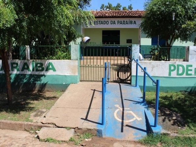 Bandido furta instrumentos musicais de escola em Esperantina