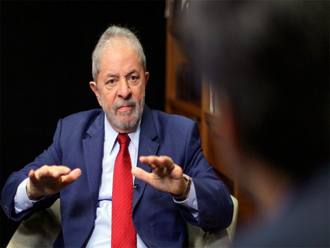 Juíza nega pedido para Lula receber governadores na prisão