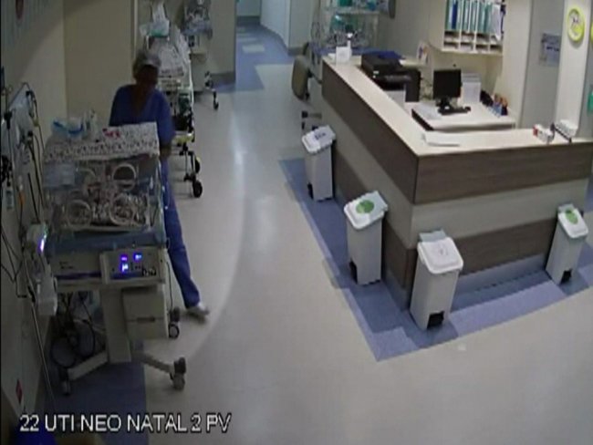 Polícia prende enfermeira por suspeita de tentar matar recém-nascidos
