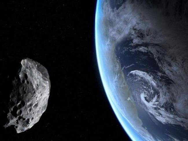 Asteroide gigantesco passará 'raspando' na Terra nesta quarta-feira