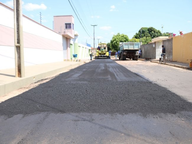 Obras de asfaltamento são retomadas em União