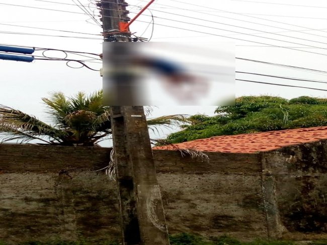 Homem sobe em poste e morre eletrocutado na zona Leste de Teresina 