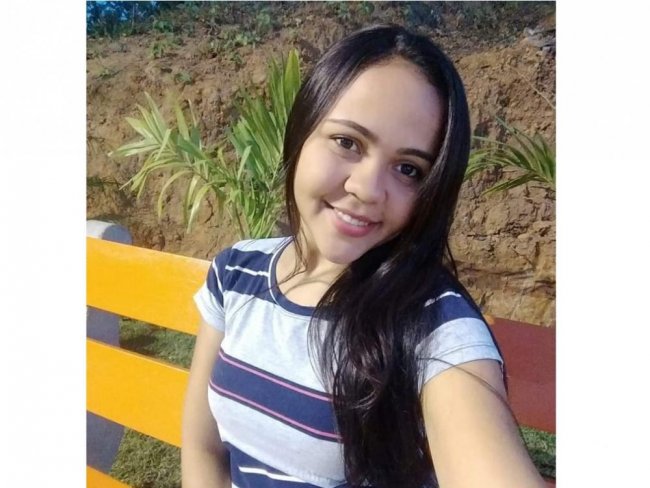Jovem de 24 anos morre em colisão frontal entre carro e moto no Piauí
