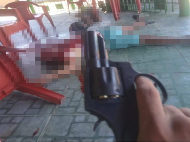 Bandido executa dois homens a tiros em Teresina e filma: '40 aqui passa mal'