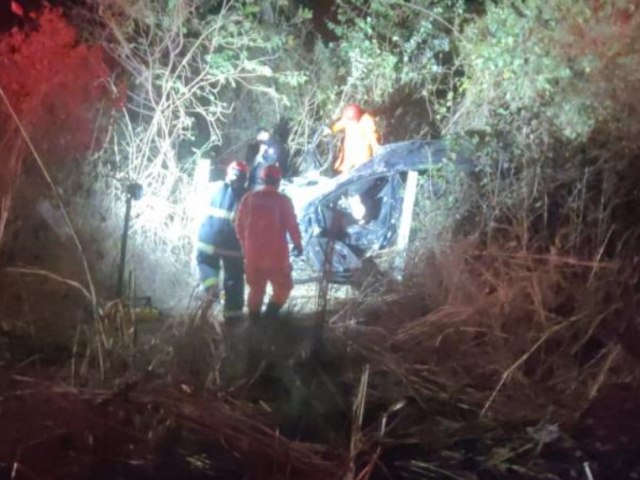 Grave acidente com carro de família deixa homem morto do Piauí; esposa e filhos ficaram feridos