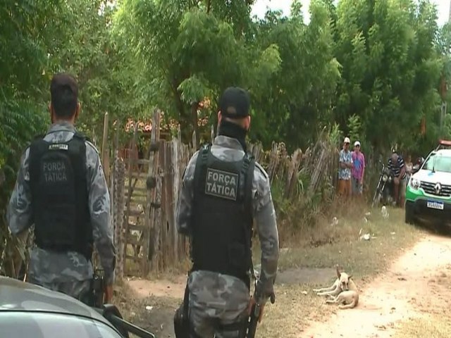 Homem é assassinado a tiros dentro de casa em Ilha Grande, litoral do Piauí
