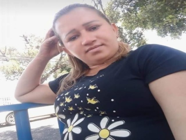 Colisão entre motocicleta e carro mata mulher de 36 anos no Norte do Piauí