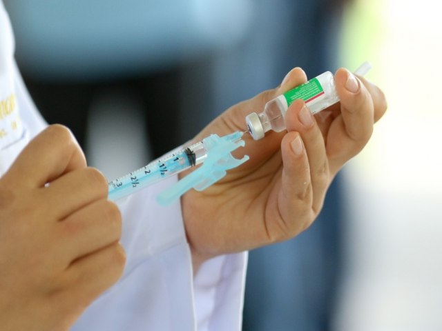 Igarassu anuncia vacinação contra Covid para idosos que têm entre 75 e 79 anos