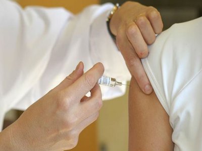 Treze estados começam a vacinar contra a hepatite A
