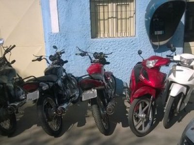 Grupo suspeito de roubo de veículos é detido em São Caetano, no Agreste