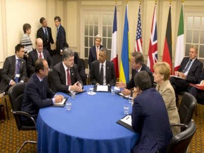 Presidente da Ucrânia reúne-se com Obama, Hollande, Merkel e Cameron