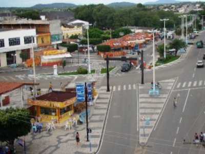 Assaltante leva R$ 60 mil em produtos de loja de joias em Delmiro Gouveia
