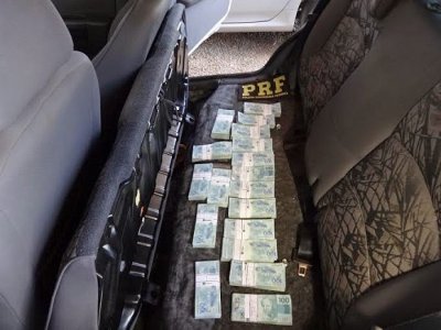 Motorista de candidato ao governo é detido com R$ 180 mil