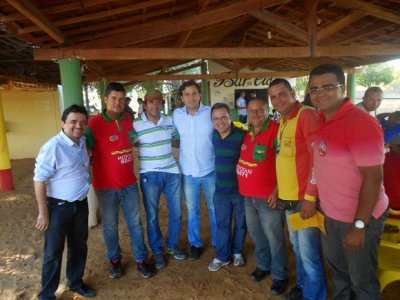 Rodrigo Novaes recebe apoio de mototaxistas e associações dos seguimentos do transporte alternativo de Petrolina
