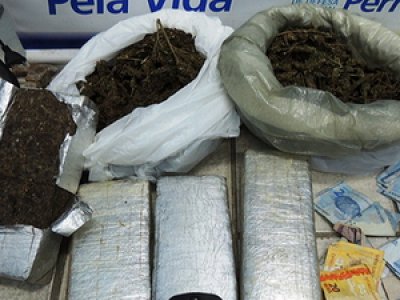Polícia Civil apreende quase 5kg de maconha em bairro de Garanhuns